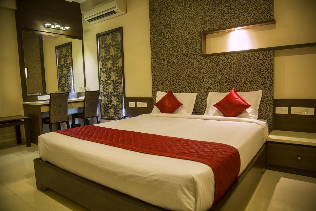 Hotel Sri Sakthi تيروبور المظهر الخارجي الصورة