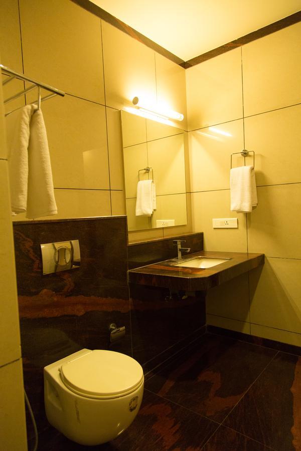 Hotel Sri Sakthi تيروبور المظهر الخارجي الصورة