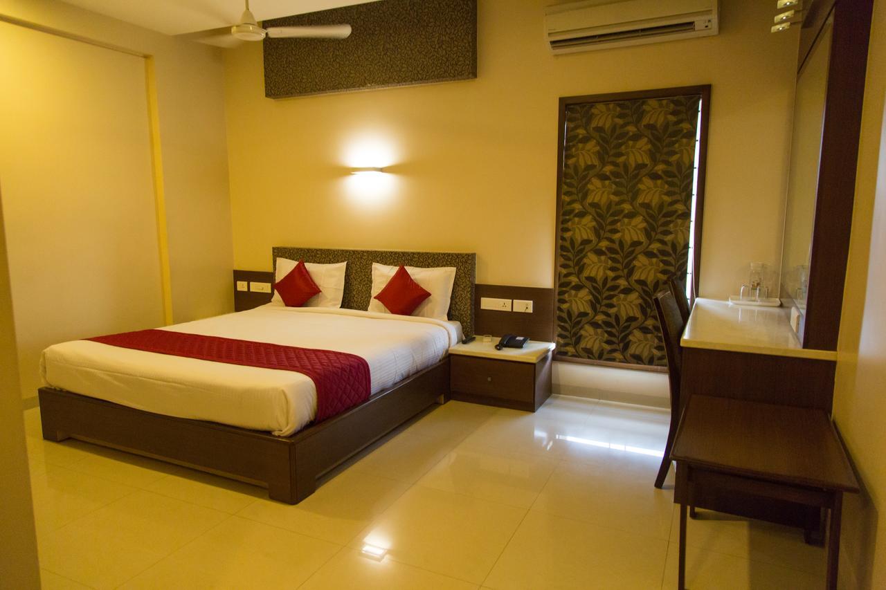 Hotel Sri Sakthi تيروبور المظهر الخارجي الصورة